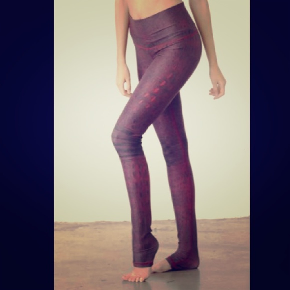 Niyama Sol Ox Blood Endless Leggings